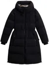 Woolrich Matt Stretch Long Puffer Parka In Black