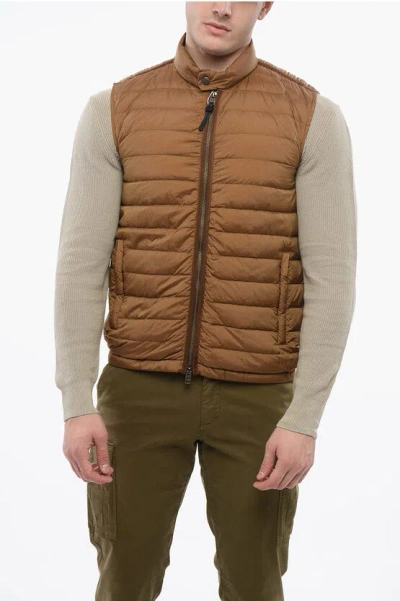 Woolrich Quilted Sundance Sleeveless Down Jacket In Brown