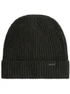 Woolrich Logo Patch Knitted Beanie In Green