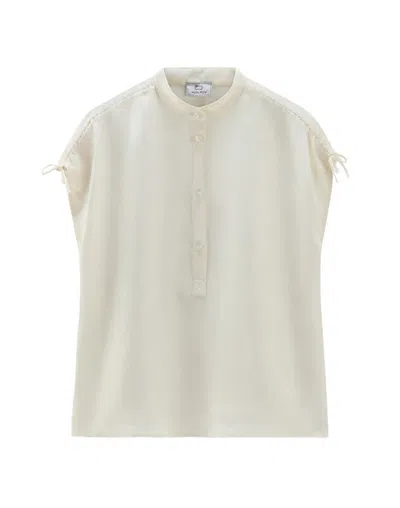 Woolrich Casual Sleeveless Mandarin Collar Top In White