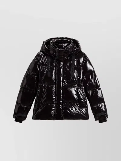 WOOLRICH SHORT PARKA GLOSSY HOODED FRONT POCKETS