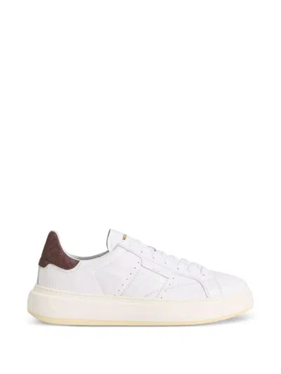 Woolrich Sneakers In Pelle Bianca Con Tallone Marrone  In White