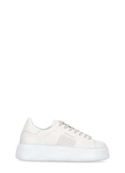 Woolrich Trainers Ivory In White