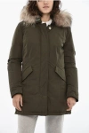 Woolrich Solid Color Luxury Down Jacket With Contrasting Buttons In Green