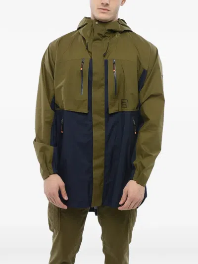 Woolrich Two-tone Hooded Jacket In Green