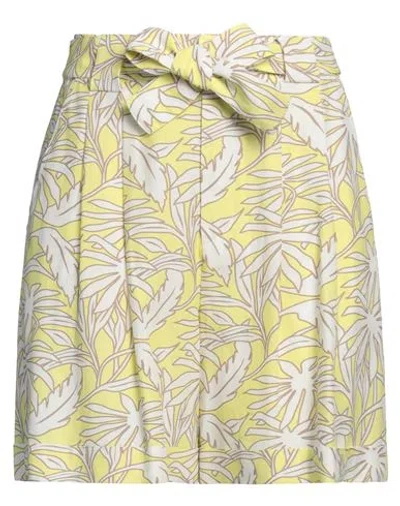 Woolrich Woman Shorts & Bermuda Shorts Pastel Yellow Size M Viscose