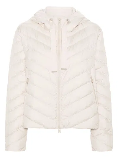 Woolrich Chevron Padded Jacket In Beige