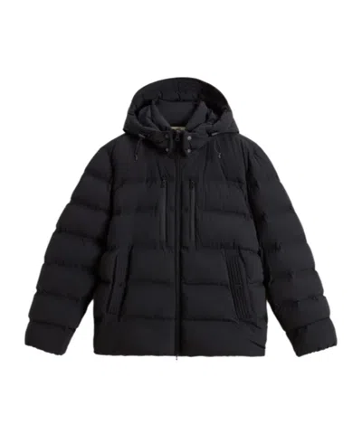Woolrich Zipped Hooded Puffer Jacket In Black