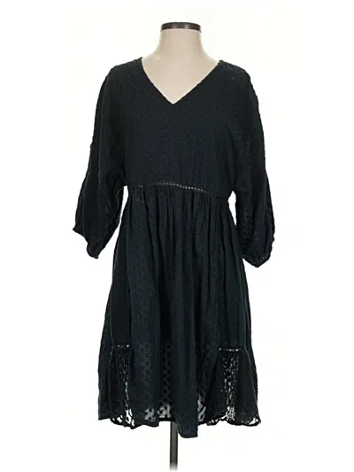 Pre-owned World Market Casual Dress In Black