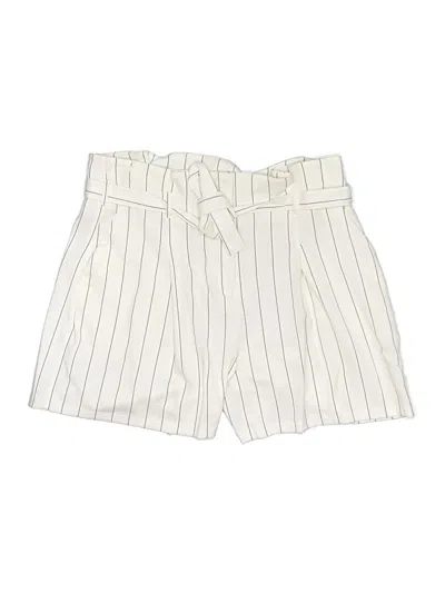 Pre-owned Worthington Shorts In Ivory