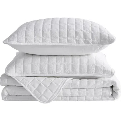 Woven & Weft Seersucker Quilt Set In White