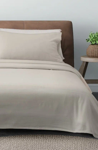 Woven & Weft Super Soft Extra Plush Fleece Sheet Set In Ivory
