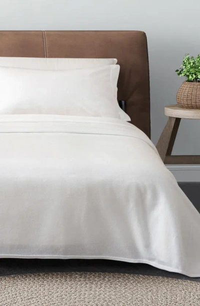 Woven & Weft Super Soft Extra Plush Fleece Sheet Set In Winter White