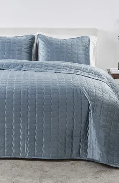 Woven & Weft Velvet Box Stitch Quilt Set In Blue