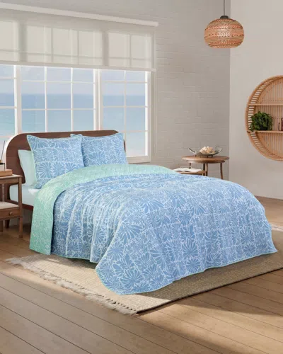 Wph Eldora Reversible Quilt In Blue