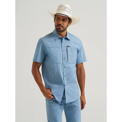 Wrangler All Terrain Gear Men's Hike Shirt In Ombre Blue