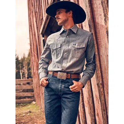 Wrangler Cowboy Cut® Rigid Denim Long Sleeve Western Work Shirt In Chambray In Blue