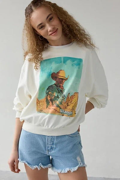 Wrangler Cowboy Graphic Oversized Crew Neck Pullover Top In Vintage White, Women's At Urban Outfitters