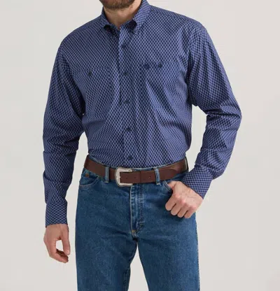 WRANGLER GEORGE LONG SLEEVE SHIRT IN NAVY