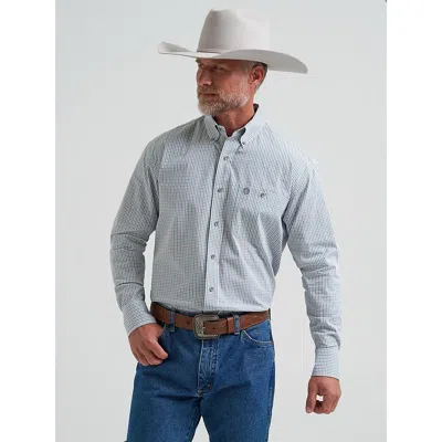 Wrangler ® George Strait™ Long Sleeve Button Down One Pocket Shirt In Plaid Charcoal In Gray