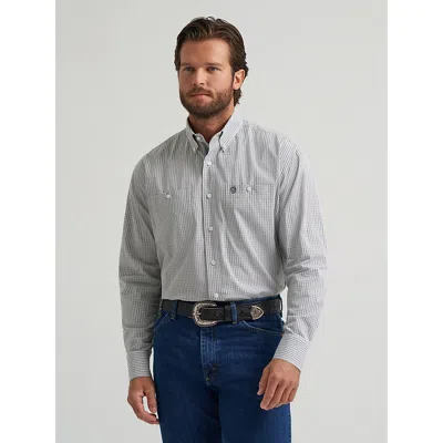 Wrangler ® George Strait™ Long Sleeve Button Down Two Pocket Shirt In Charcoal Madras In Gray