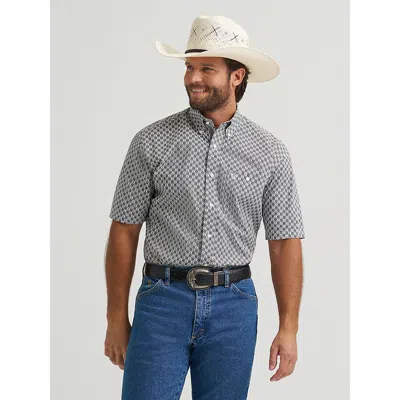 Wrangler ® George Strait™ Short Sleeve One Pocket Button Down Shirt In Grey Medallions In Multi
