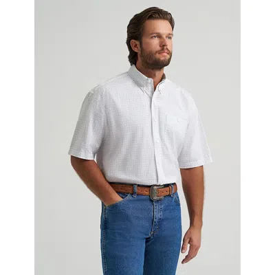 Wrangler ® George Strait™ Short Sleeve One Pocket Button Down Shirt In Kaleidoscope In White