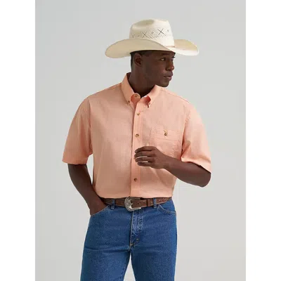 Wrangler ® George Strait™ Short Sleeve One Pocket Button Down Shirt In Peach Mod In Orange
