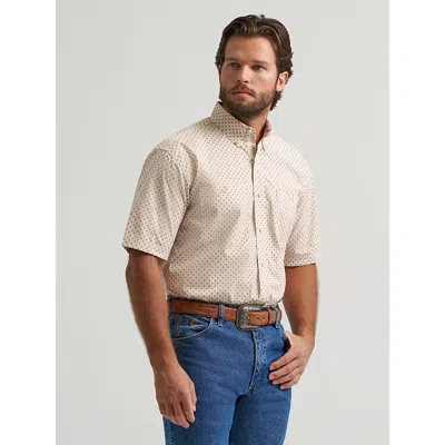 Wrangler ® George Strait™ Short Sleeve Two Pocket Button Down Shirt In Sand Star In Brown