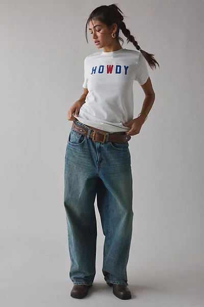 Wrangler Howdy Graphic Slim Tee In White, Women's At Urban Outfitters
