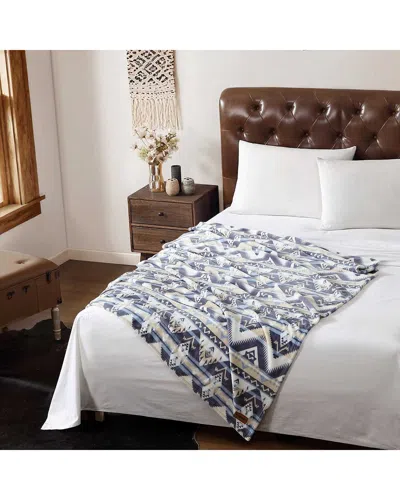 Wrangler Jesse Cozy Plush Throw Blanket In Multi