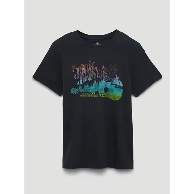 Wrangler John Denver Red Rocks Reg Fit Graphic Tee In Washed Black