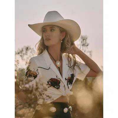 Wrangler Lainey Wilson X  Camp Shirt In White
