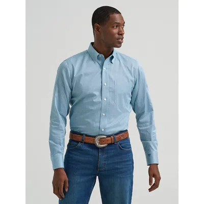 Wrangler Men's Cody Johnson One Pocket Button Down Shirt In Porcelain Blues