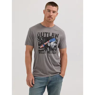 Wrangler Men's Outlaw Willie Nelson T-shirt In Pewter In Gray
