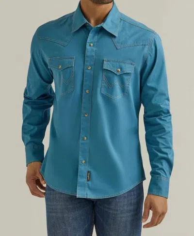 Wrangler Men's Retro Premium Solid Snap Long Sleeves In Turquoise In Blue