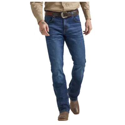 Wrangler Men's Retro Slim Boot Jean In Holstenier In Blue