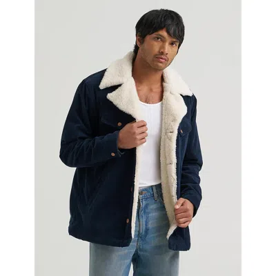 Wrangler Men's Sherpa Lined Range Corduroy Jacket In Dark Sapphire In Animal Print