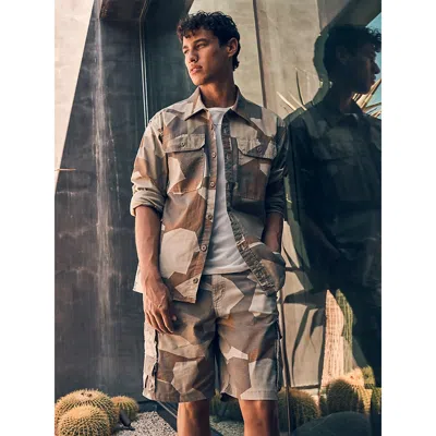 Wrangler Men's Utility Camo Overshirt In Geo Camo In Multi
