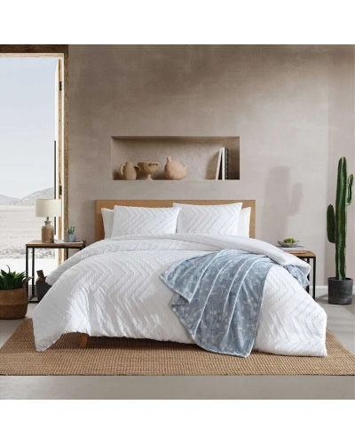 Wrangler Prairie Zig Zag Chenille Jacquard Comforter Bedding Set In White