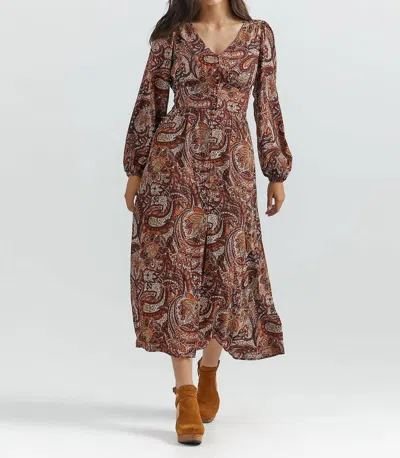 Wrangler Retro Punchy Dress In Brown Paisley