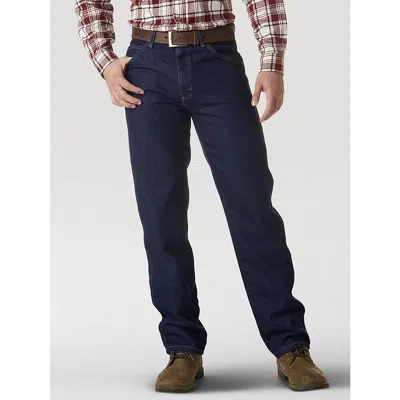 Wrangler Rugged Wear® Classic Fit Jean In Prewashed In Blue