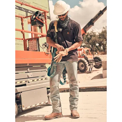 Wrangler Rugged Wear® Classic Fit Jean In Rough Wash In Neutral