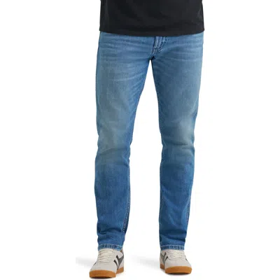 Wrangler Slim Fit Jeans In Blue