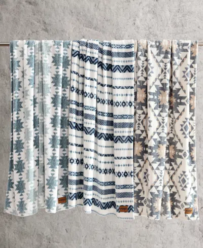 WRANGLER SOUTHWEST ULTRA SOFT PLUSH FLEECE THROW, 60" X 50"
