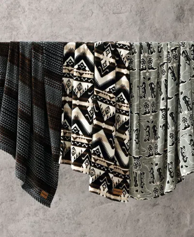 Wrangler Ultra Soft Plush Fleece Throw, 60" X 50" In Jess Brown