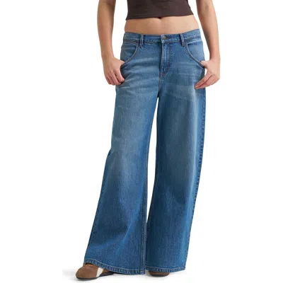 Wrangler Western High Waist Wide Leg Jeans In Blue