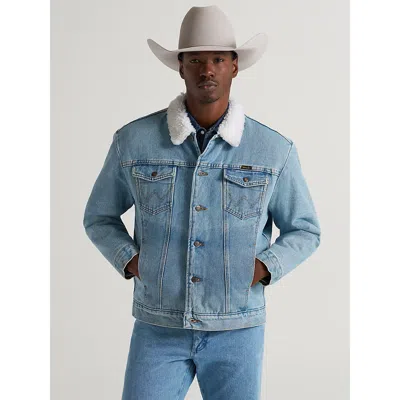Wrangler ® Western Sherpa Lined Denim Jacket In Aw Wash In Blue