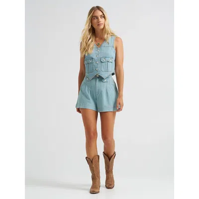 Wrangler Women's Country Estate Denim Short In Pale Denim In Blue