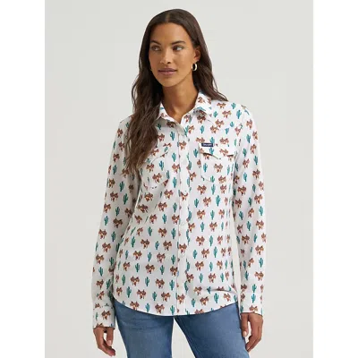 Wrangler Women's  Aria Performance Shirt In Cream Saddle In White